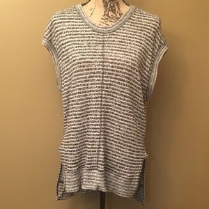 Last chance ❄️Madewell  gray shirt sleeved sweater